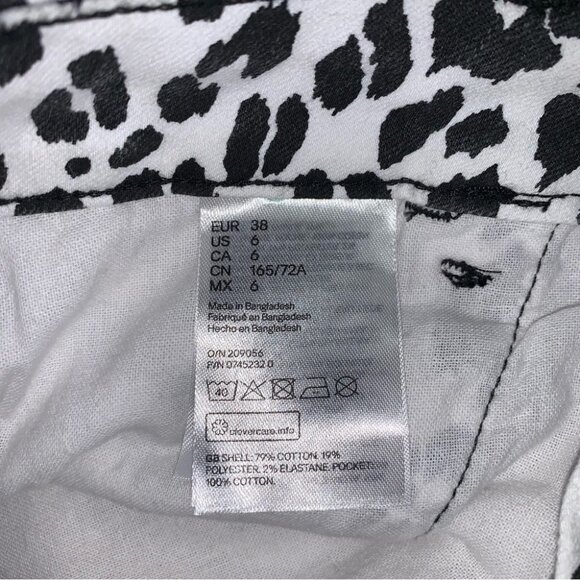 H&M Denim Mini Skirt Women’s Size 6 US White  Leopard Print Raw-Edge Hem‎ NWOT - Picture 8 of 8